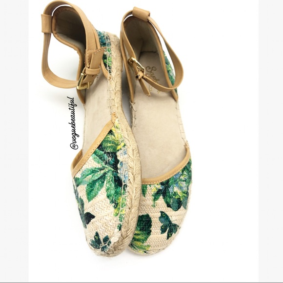 Seychelles Leaf Print Ankle Strap Espadrilles - Picture 4 of 8